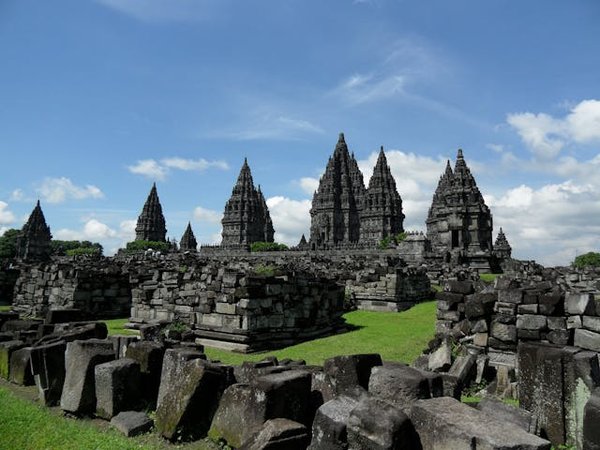 Comment organiser une visite des temples de Prambanan, Indonésie?